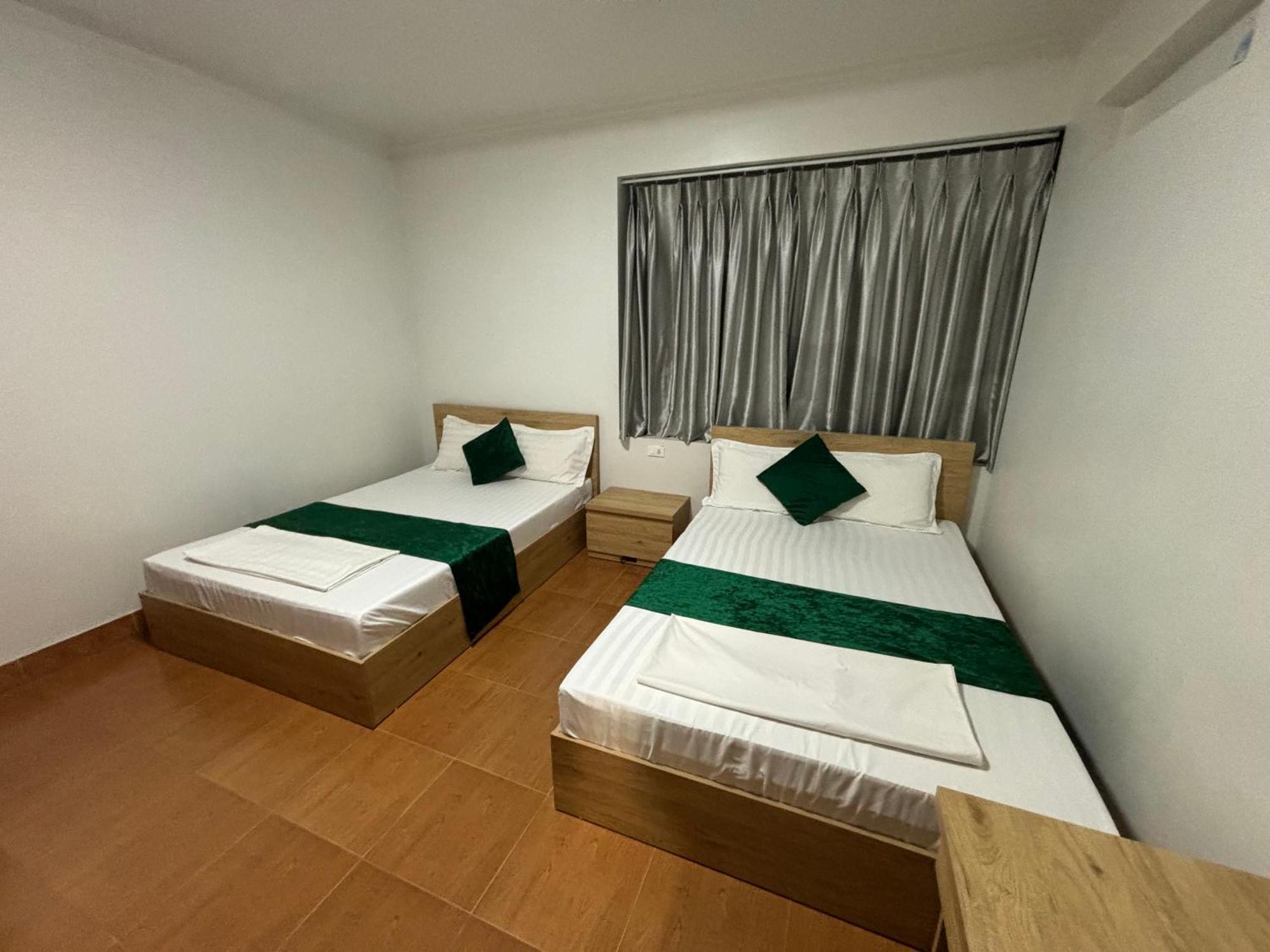 Cat Ba Madame Duyen Hotel Chan Chau ภายนอก รูปภาพ