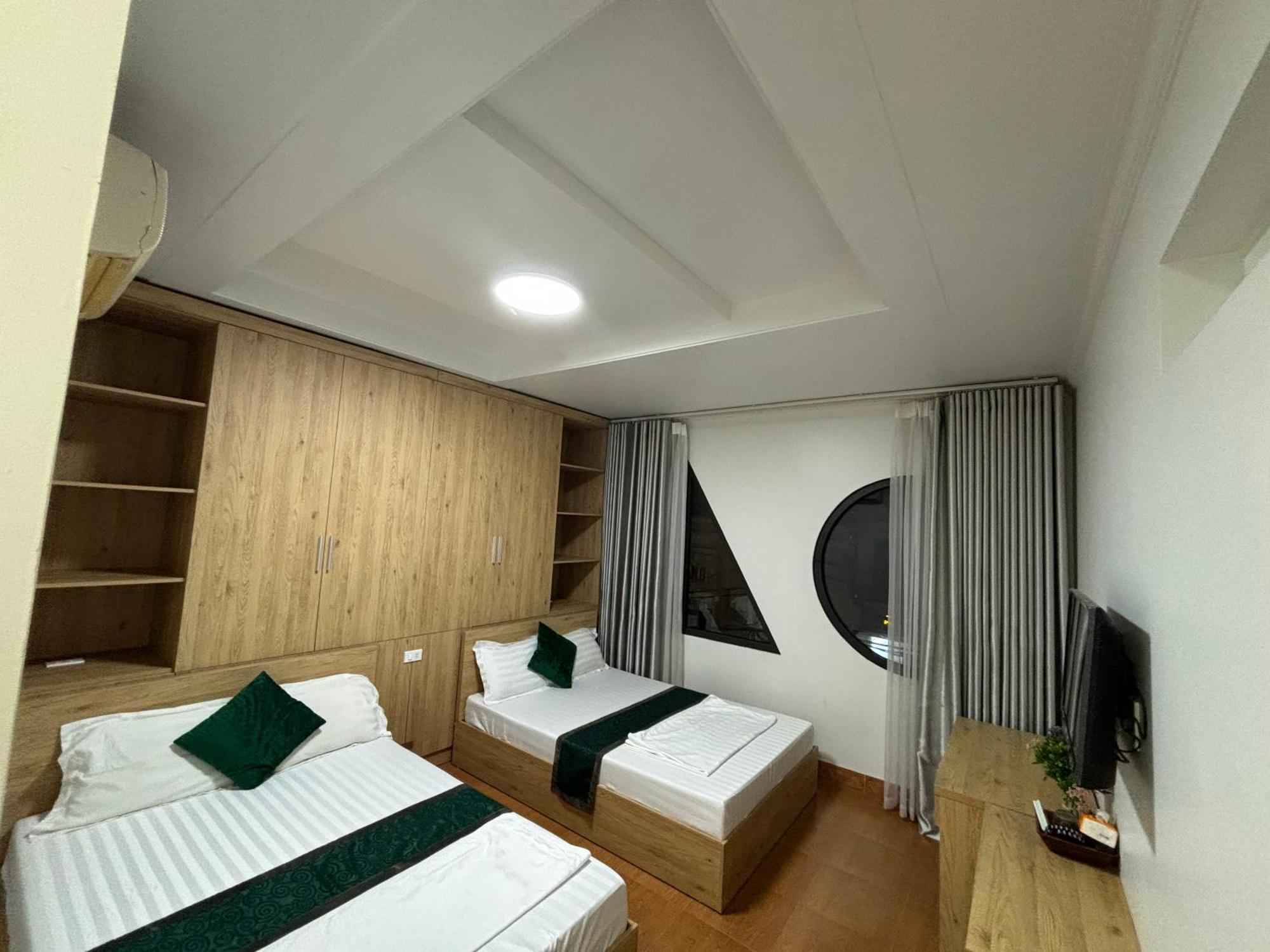 Cat Ba Madame Duyen Hotel Chan Chau ภายนอก รูปภาพ